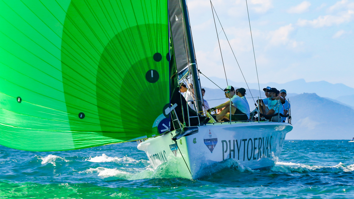 Novas tecnologias e barcos de performance levam emoção à classe ORC na 52ª Semana Internacional de Vela de Ilhabela Daycoval
